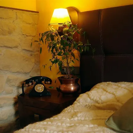 Hotel Arruebo 3*