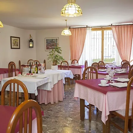 Arruebo Hotel