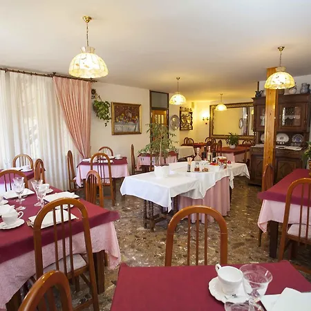 Arruebo 3* פנטיקוסה