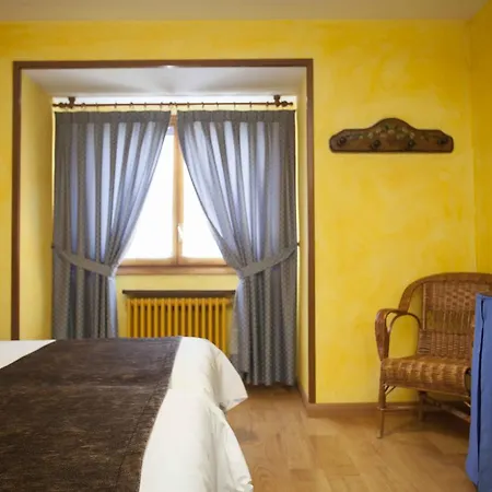 Arruebo מלון פנטיקוסה